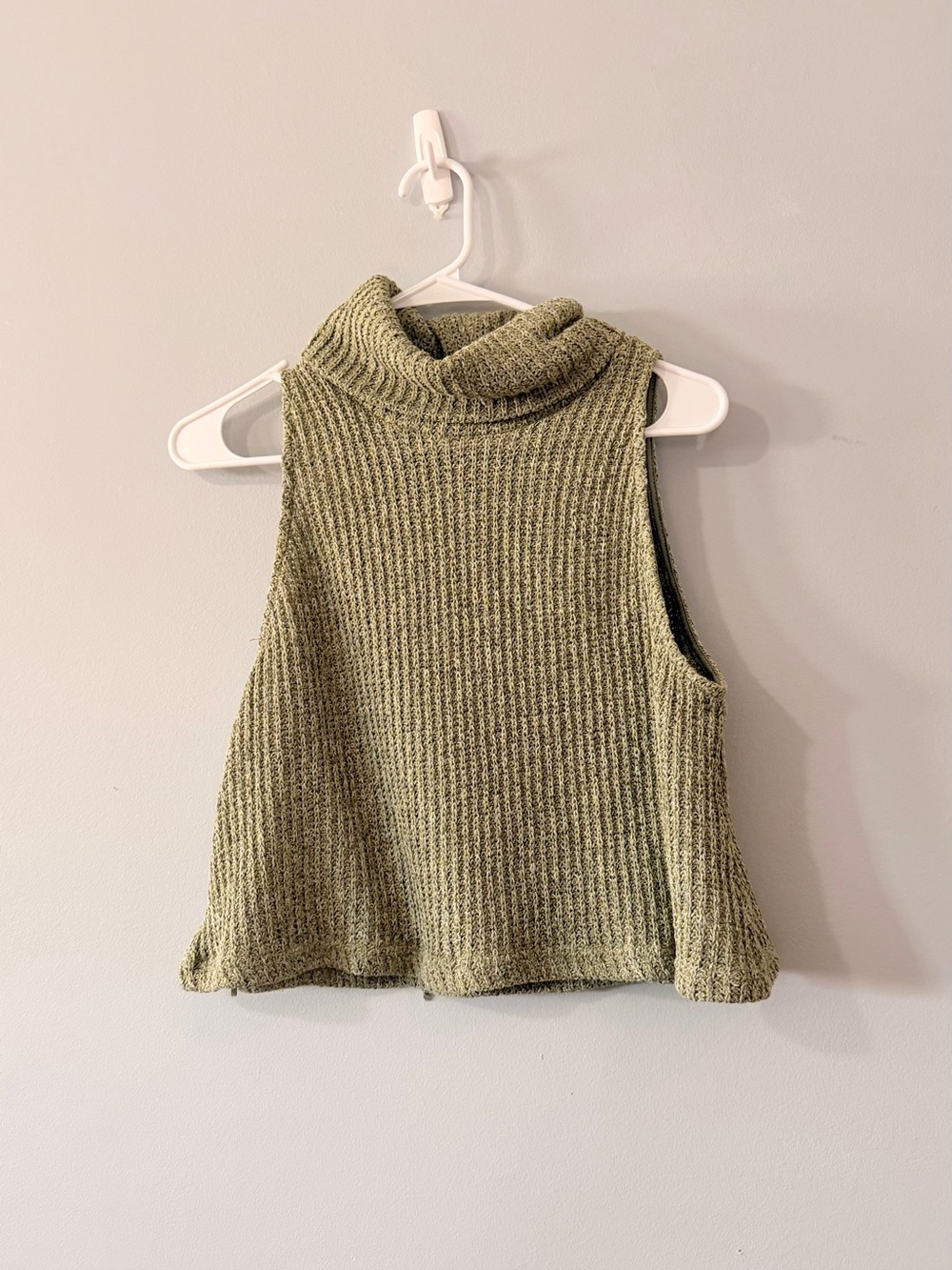 Sadie & Sage Sleeveless Turtleneck Knit Sweater - Olive Green